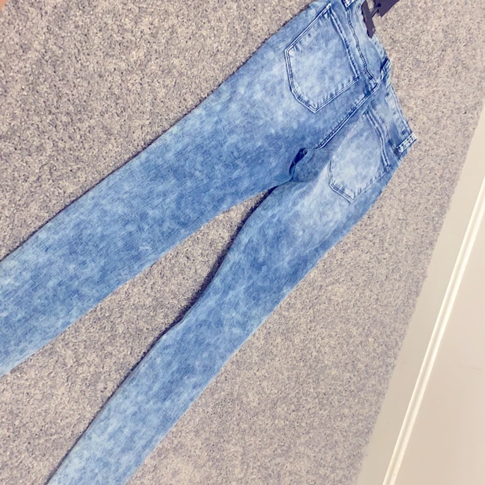 Jeans - Picture 2 of 2
